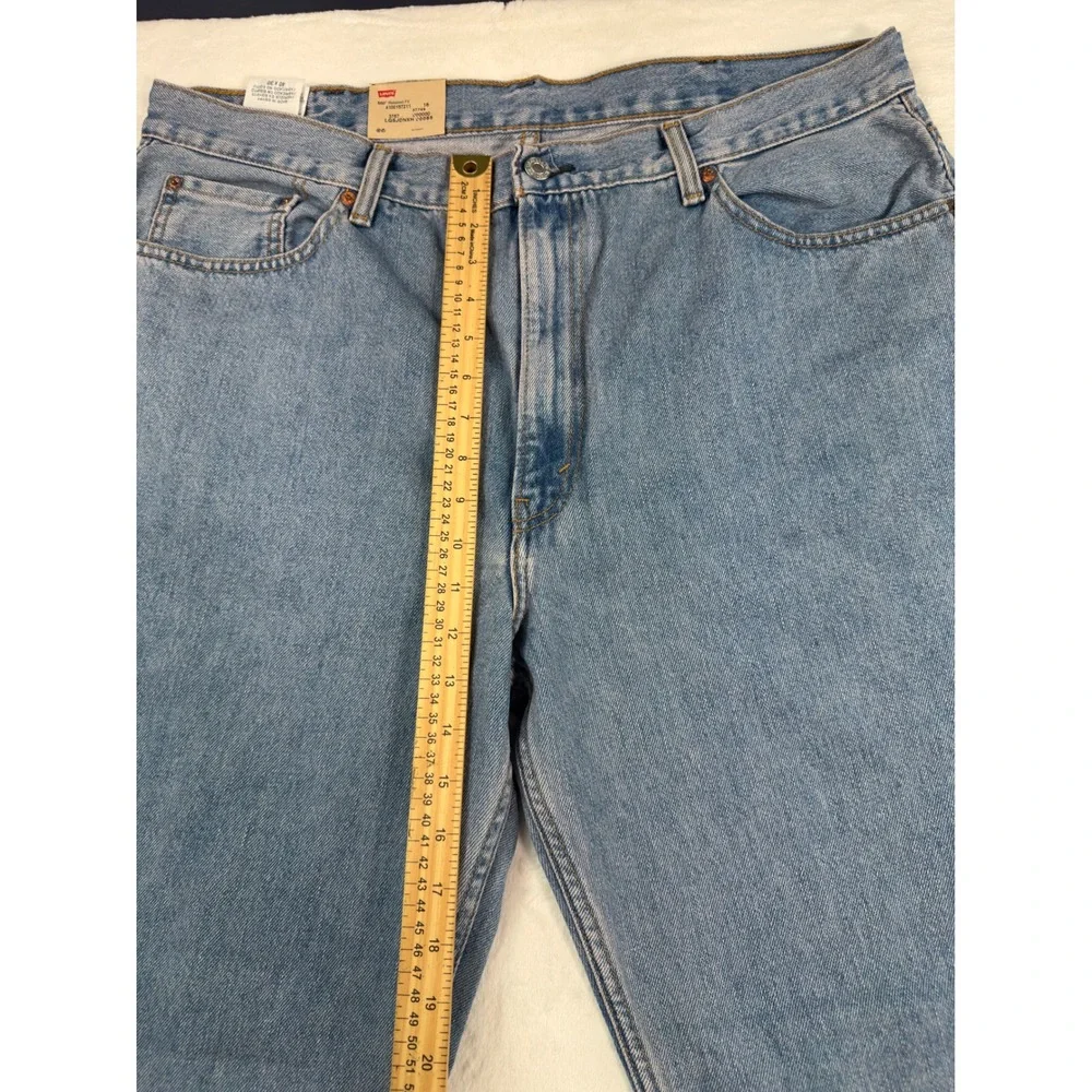 Levis 550 Relaxed Fit Tapered Leg Jeans Light Wash Blue 40x30 NWT